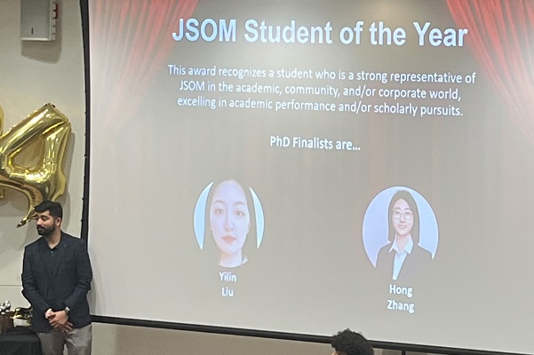 Yilin Liu – OWLIE Award for Outstanding PhD student (finalist)